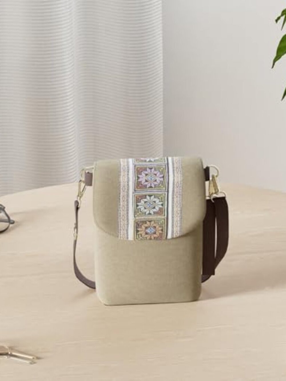 ๐ Vintage Embroidered Cute Mini Crossbody Bag for Women Small Handbags wallet - Picture 2 of 6